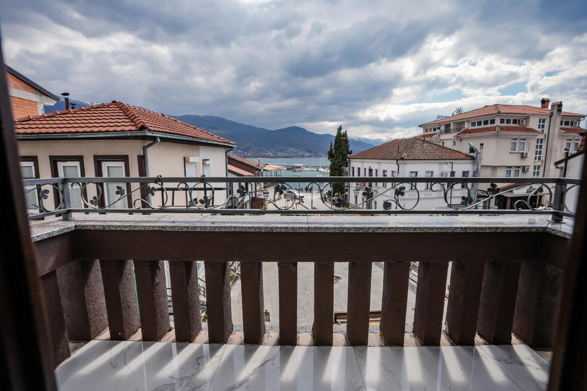 District&Delago Villa & Resturant Ohrid Exterior foto